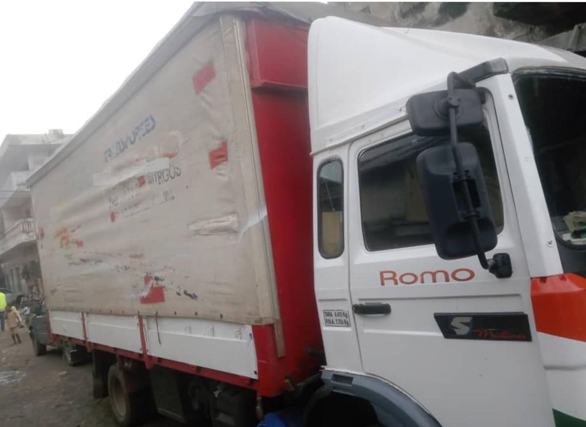 Camion frigorifique de livraison HHA